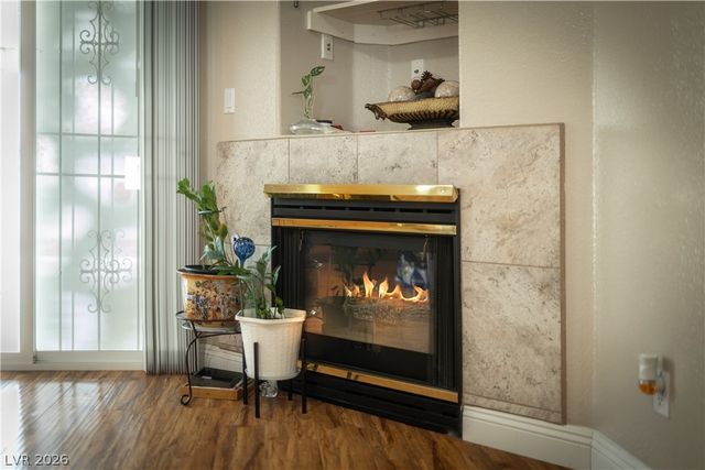 8993 Crystal Lagoon Court, Las Vegas, NV 89147