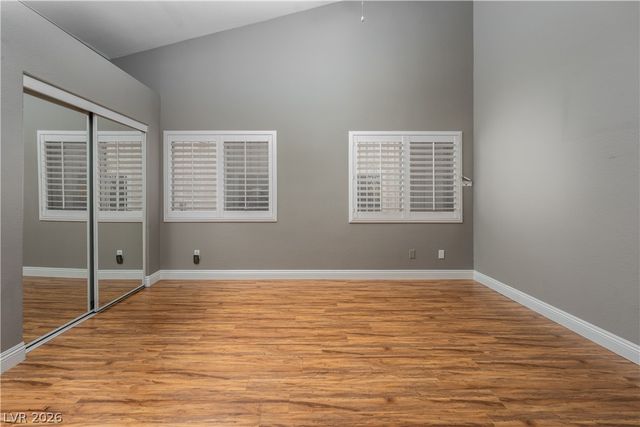 8993 Crystal Lagoon Court, Las Vegas, NV 89147