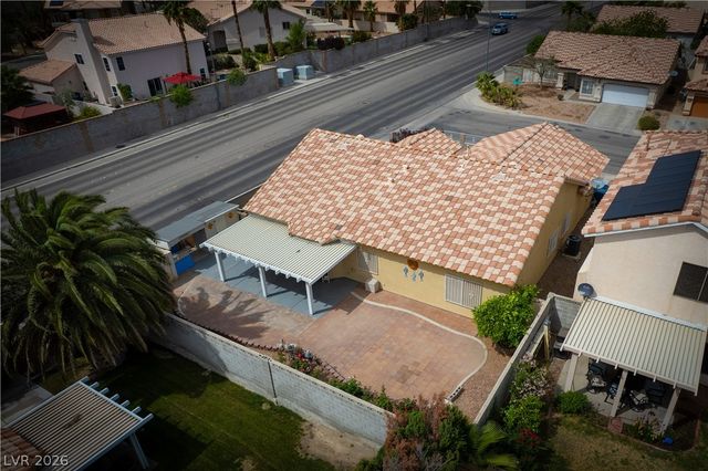 8993 Crystal Lagoon Court, Las Vegas, NV 89147