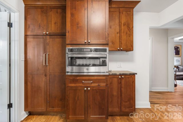 664 Lakeshore Drive, Asheville, NC 28804