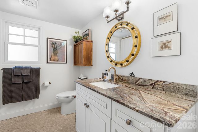664 Lakeshore Drive, Asheville, NC 28804