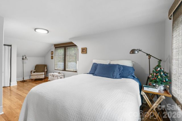 664 Lakeshore Drive, Asheville, NC 28804