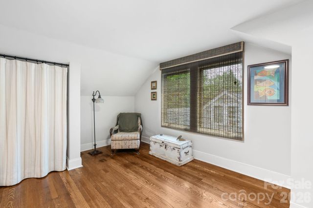 664 Lakeshore Drive, Asheville, NC 28804
