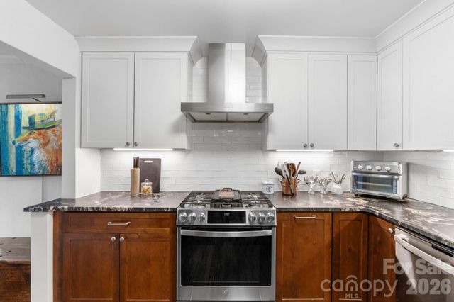 664 Lakeshore Drive, Asheville, NC 28804