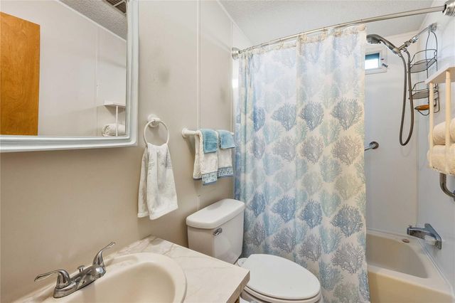 37503 ATTICA AVENUE, Zephyrhills, FL 33542