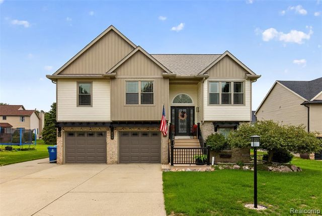828 Alana Court, Davison, MI 48423