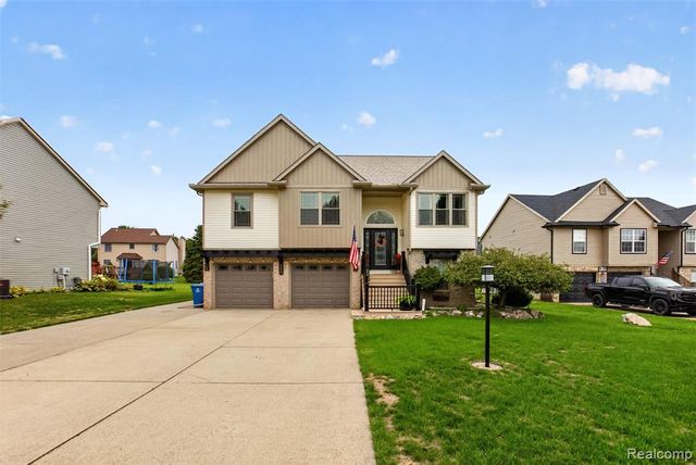 828 Alana Court, Davison, MI 48423