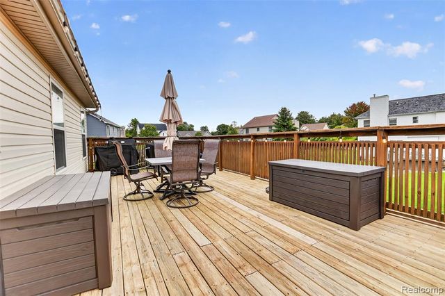 828 Alana Court, Davison, MI 48423