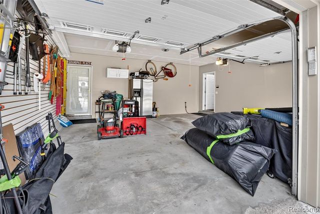 828 Alana Court, Davison, MI 48423