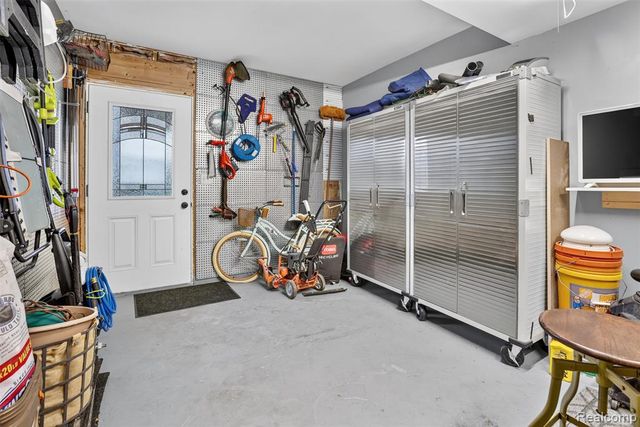 828 Alana Court, Davison, MI 48423