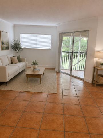 13105 SW 16th Court 310L, Pembroke Pines, FL 33027
