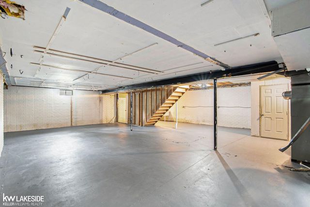 1593 Club House Court, Pontiac, MI 48340