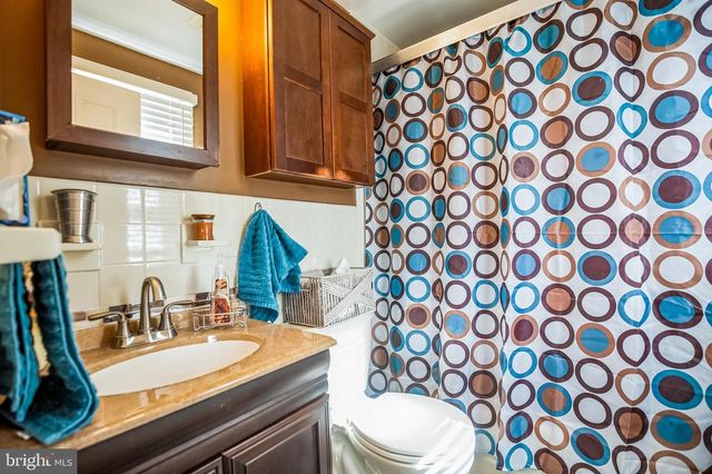 2248 MARLON AVENUE, Pennsauken, NJ 08110