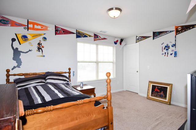 211 Hempstead Ct, Gallatin, TN 37066