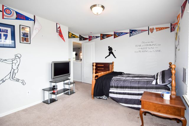 211 Hempstead Ct, Gallatin, TN 37066