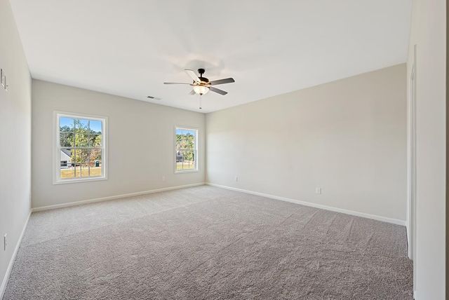 106 Beaver Creek Way, Lagrange, GA 30241