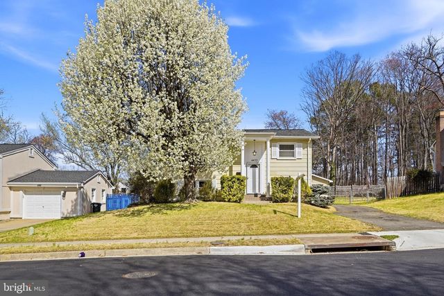 4422 HAMILTON DR, Woodbridge, VA 22193