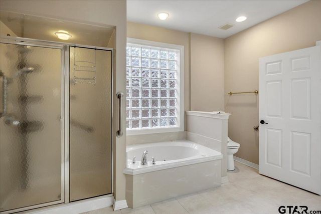 5405 Ashbury Ct, Tyler, TX 75703