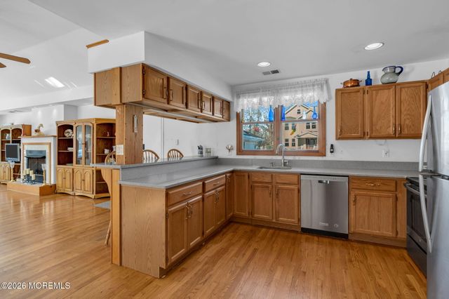 838 Partridge Run, Point Pleasant, NJ 08742