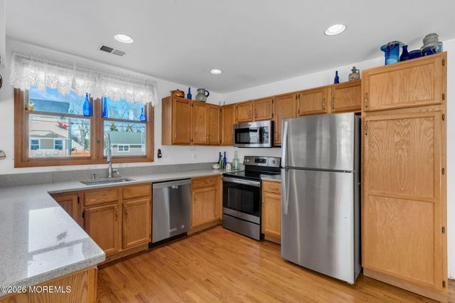 838 Partridge Run, Point Pleasant, NJ 08742
