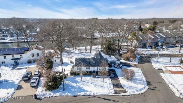 838 Partridge Run, Point Pleasant, NJ 08742