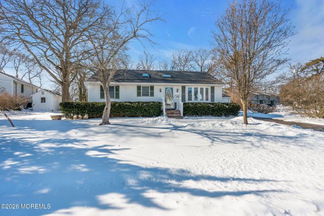 838 Partridge Run, Point Pleasant, NJ 08742