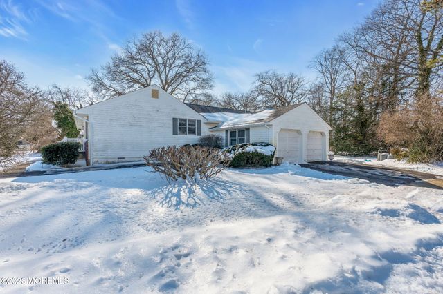 838 Partridge Run, Point Pleasant, NJ 08742