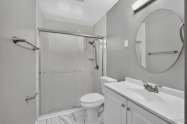 2428 Golfway Drive, St Charles, MO 63301