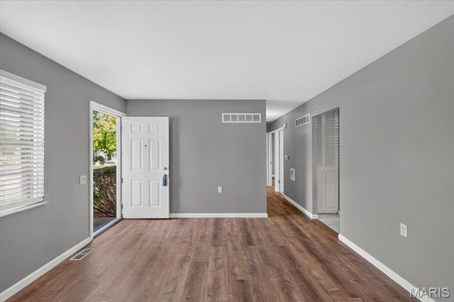 2428 Golfway Drive, St Charles, MO 63301