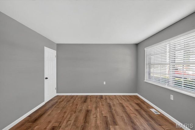 2428 Golfway Drive, St Charles, MO 63301