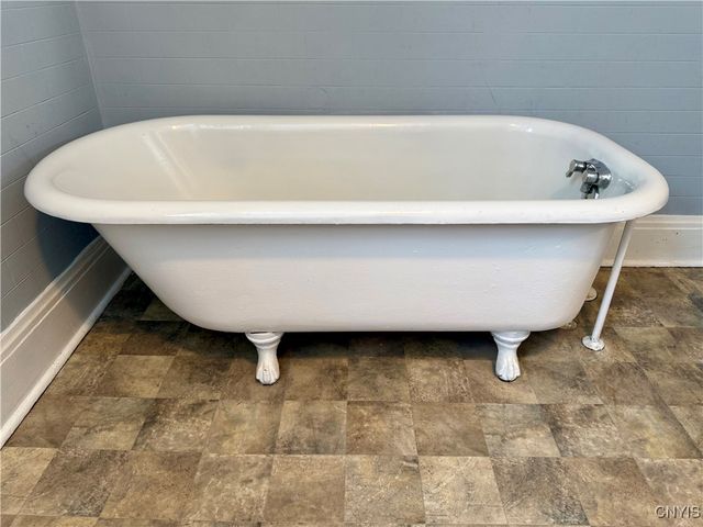 619 Ulster Street, Syracuse, NY 13204