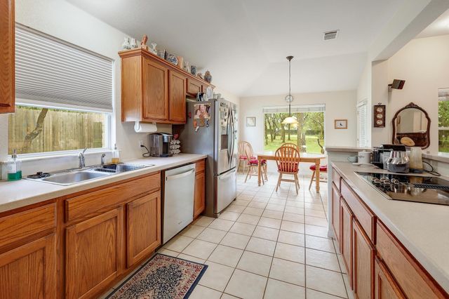 210 Buoy CIR, Georgetown, TX 78633