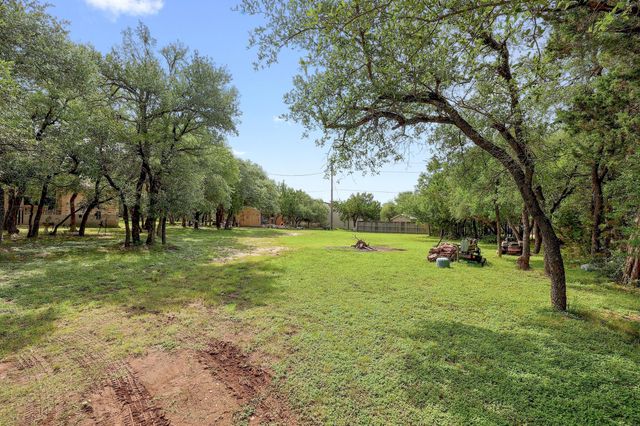 210 Buoy CIR, Georgetown, TX 78633