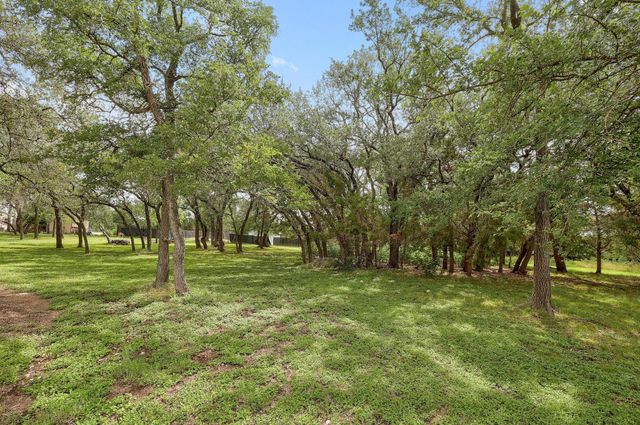 210 Buoy CIR, Georgetown, TX 78633