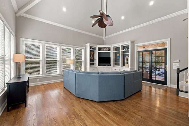 9180 Brushboro Ct, Brentwood, TN 37027