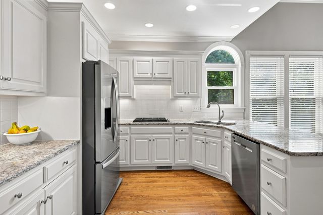 9180 Brushboro Ct, Brentwood, TN 37027