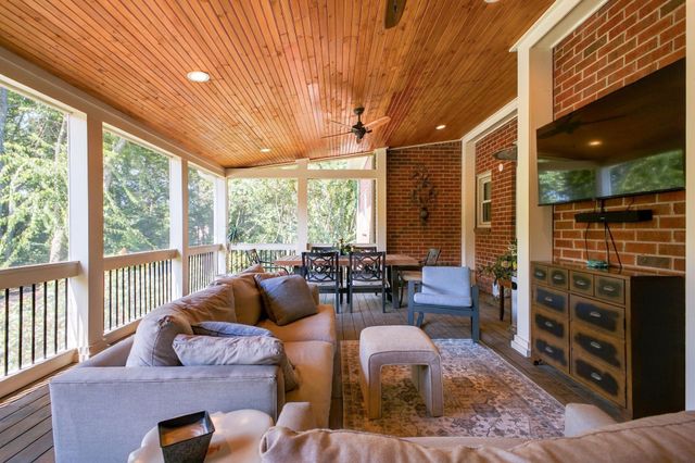9180 Brushboro Ct, Brentwood, TN 37027