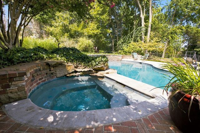 9180 Brushboro Ct, Brentwood, TN 37027