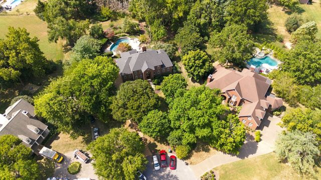 9180 Brushboro Ct, Brentwood, TN 37027