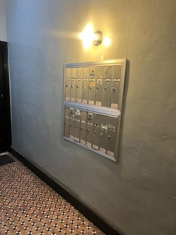 20 W Roosevelt Square, Mount Vernon, NY 10550