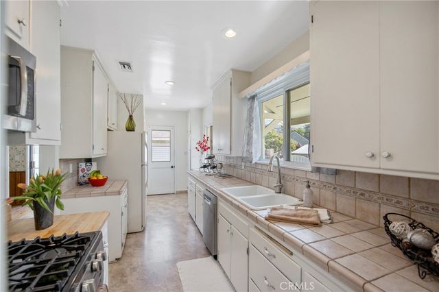 213 E Floral Avenue, Arcadia, CA 91006