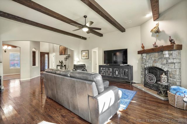 6706 E 86th Place N, Owasso, OK 74055