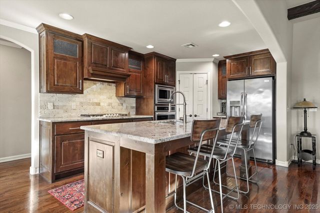 6706 E 86th Place N, Owasso, OK 74055