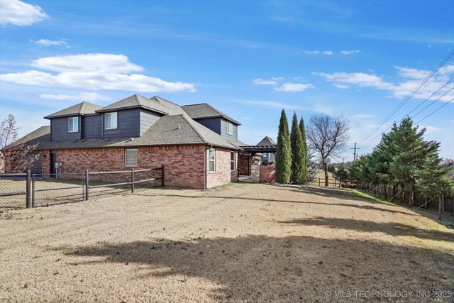 6706 E 86th Place N, Owasso, OK 74055