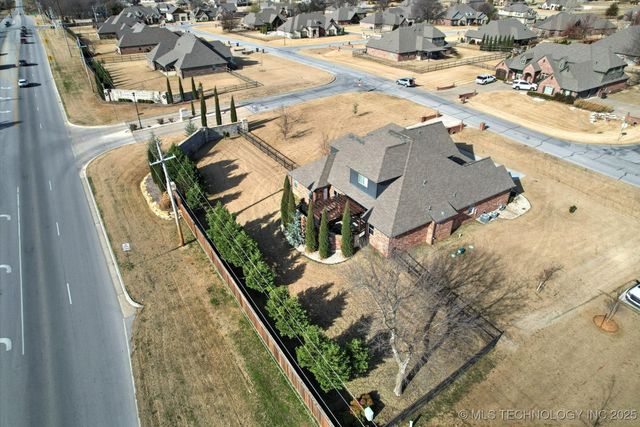 6706 E 86th Place N, Owasso, OK 74055