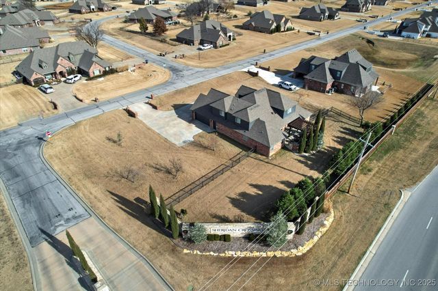 6706 E 86th Place N, Owasso, OK 74055