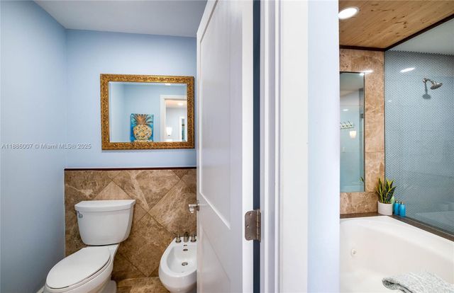 97501 Overseas Hwy 312, Key Largo, FL 33037