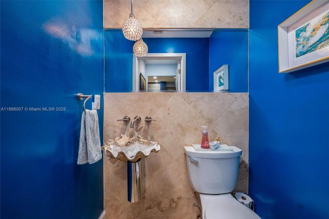 97501 Overseas Hwy 312, Key Largo, FL 33037