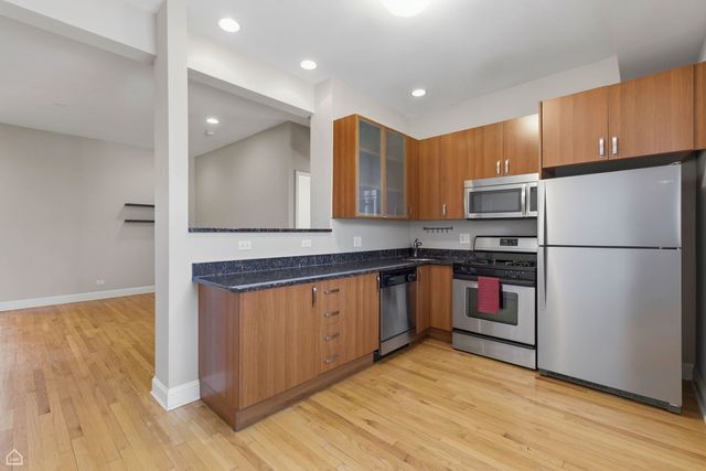 4444 N Beacon Street 1, Chicago, IL 60640