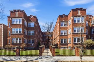 4444 N Beacon Street 1, Chicago, IL 60640